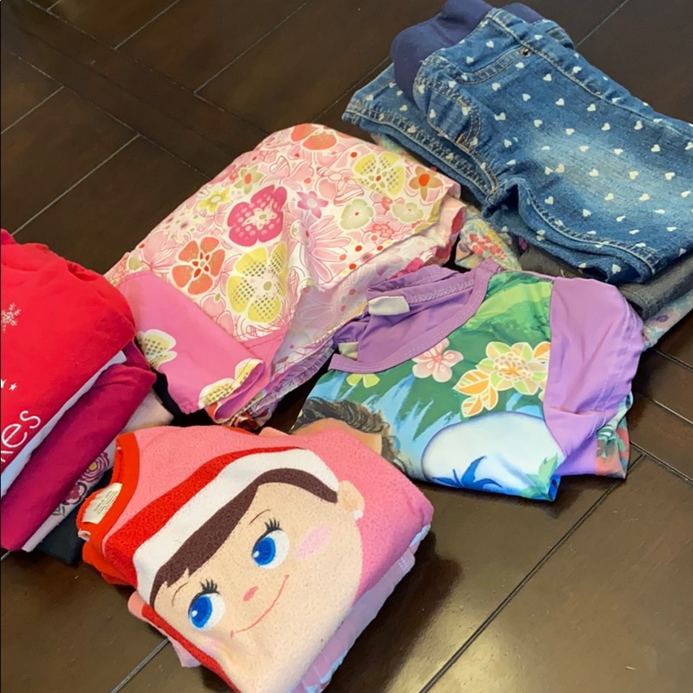 Girls Clothes Bundle Size 5.
